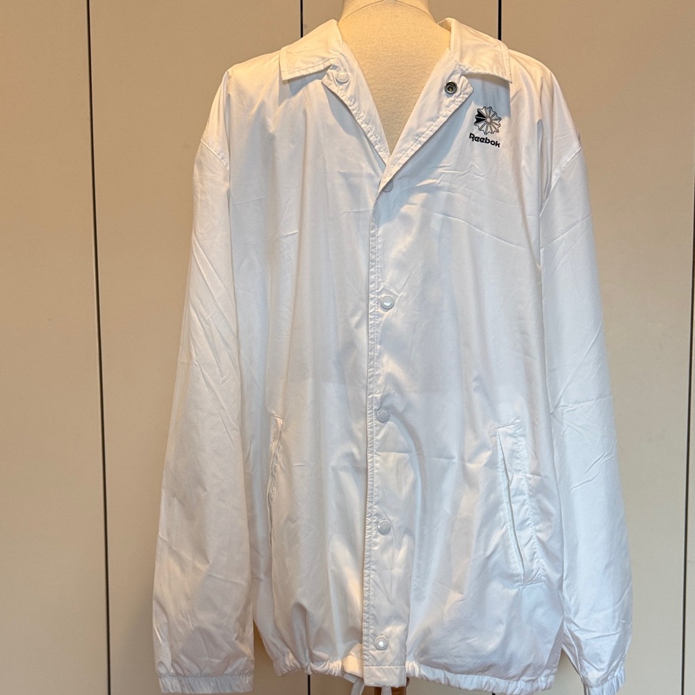 Reebok Men's Classic White Windbreaker (love4)NWOT